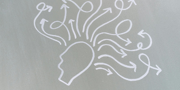 "Haur eta nerabeen garuna: zergatik eztabaidatzen duten, erronkak bilatzen dituzten eta independentzia behar duten" hitzaldia Guraso Eskolan